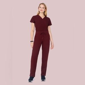 Mandala Scrubs Women’s 9 Pocket Cargo Pants Wine Size Small